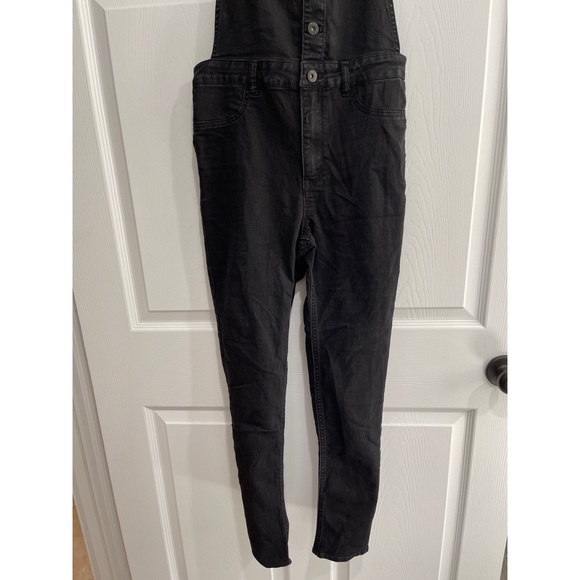 Divided H&M black jean overalls - Picture 7 of 8